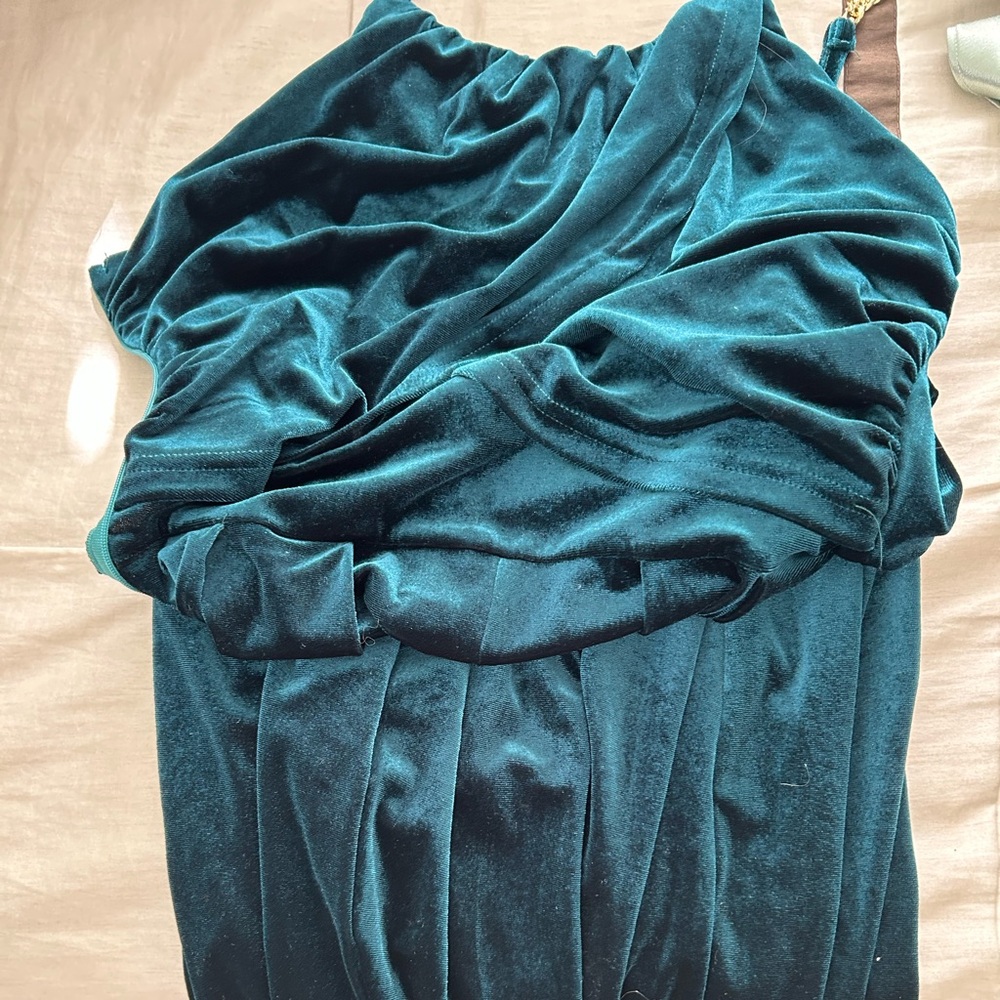Elegant Green Velvet Jumpsuit